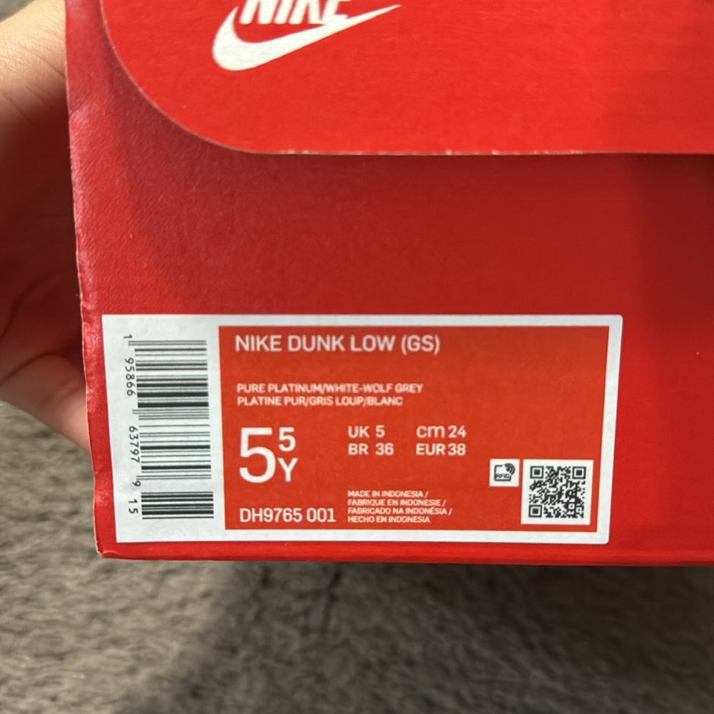 Nike dunks - Picture 3 of 4